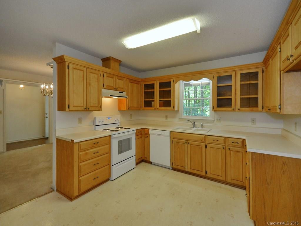 370 Duck Pond Lane - Photo 5