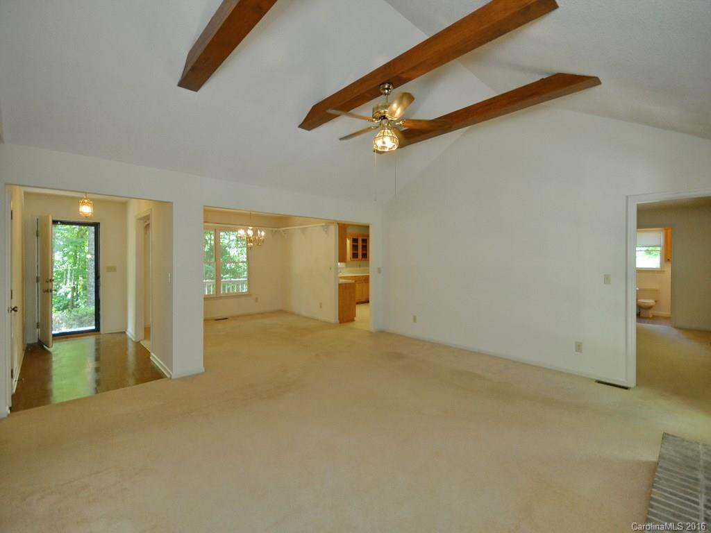 370 Duck Pond Lane - Photo 7