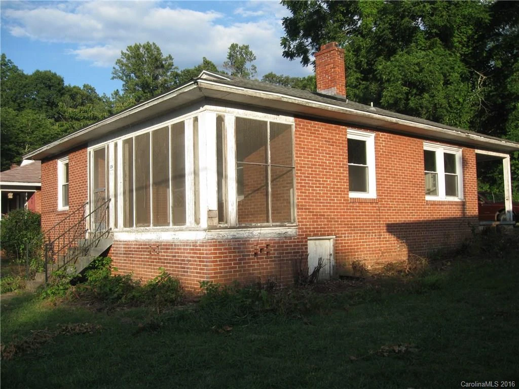 106 Morgan Street