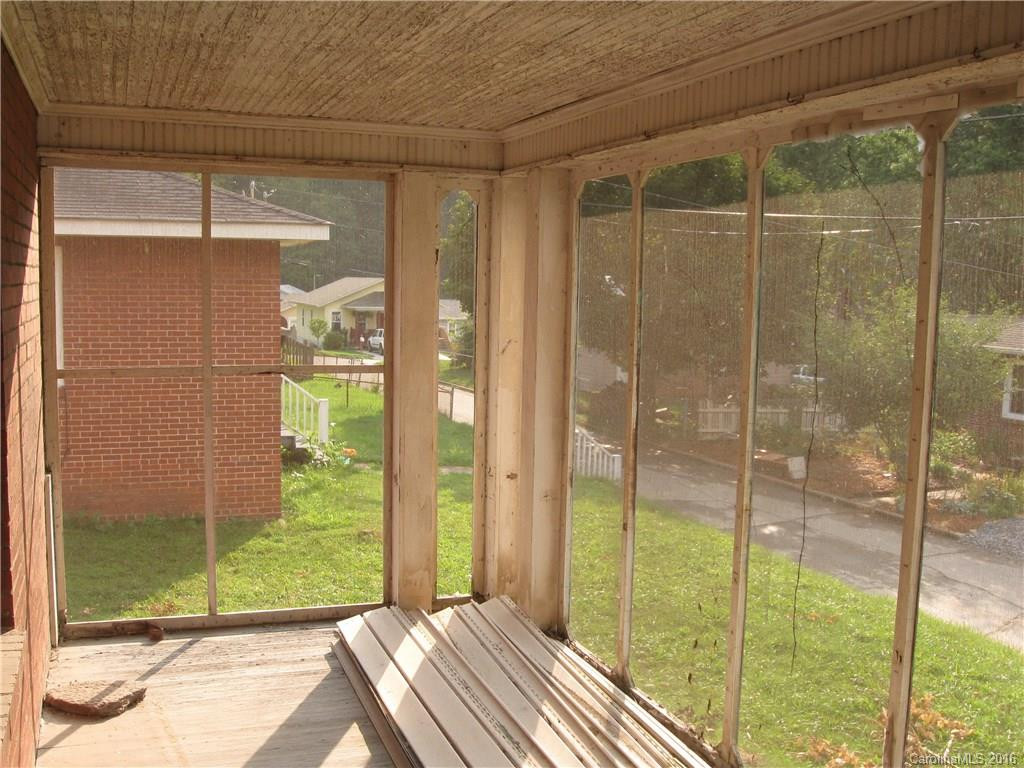 106 Morgan Street - Photo 8