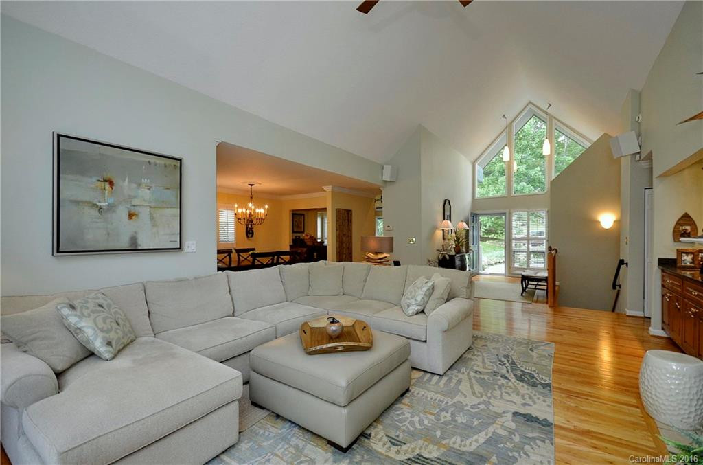 157 Winding Meadows Drive #none - Photo 5