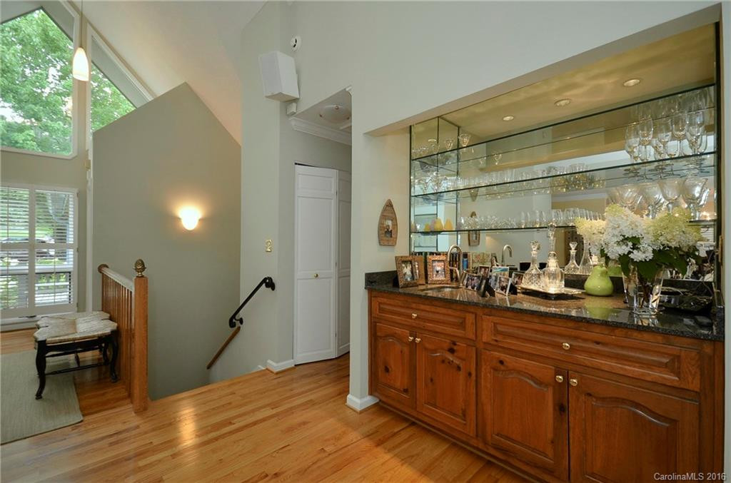 157 Winding Meadows Drive #none - Photo 6