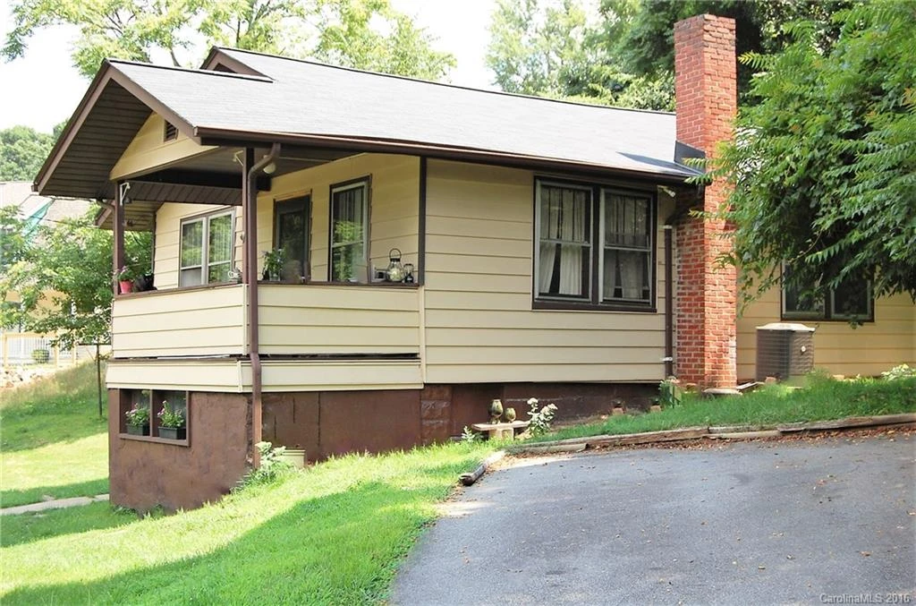 36 Blalock Avenue