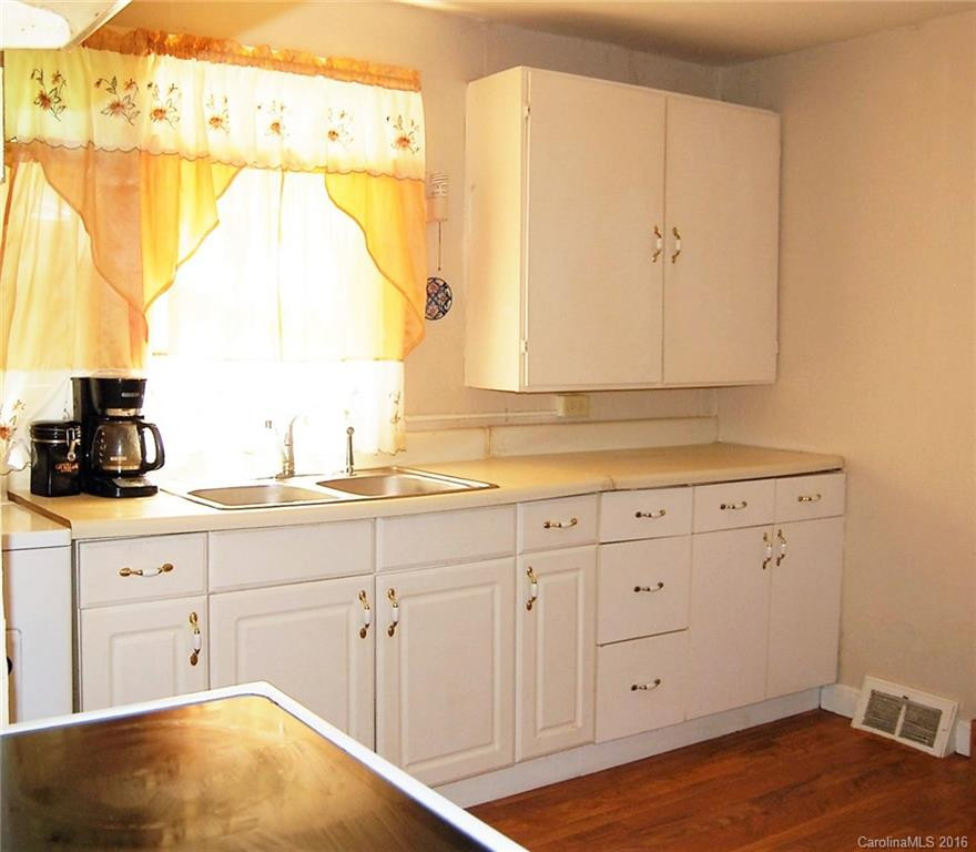 36 Blalock Avenue - Photo 10