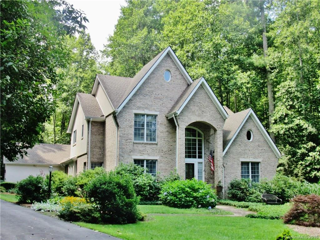 27 Mountain Lake Drive #8