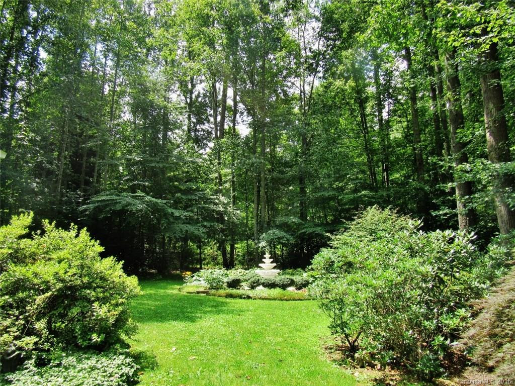 27 Mountain Lake Drive #8 - Photo 22
