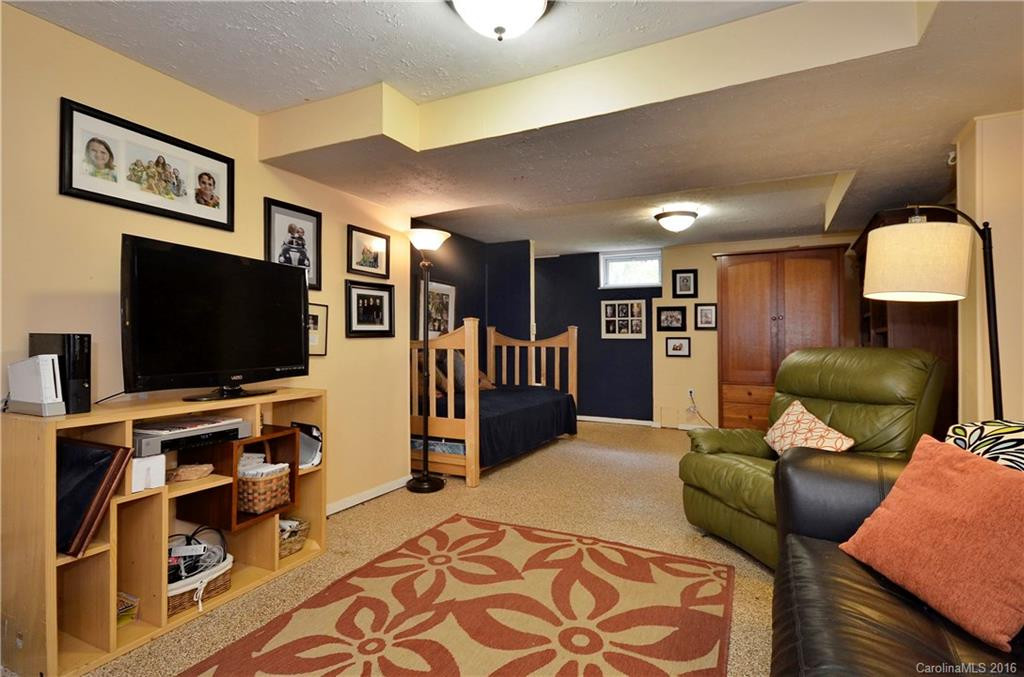18 Tanglewood Drive - Photo 20