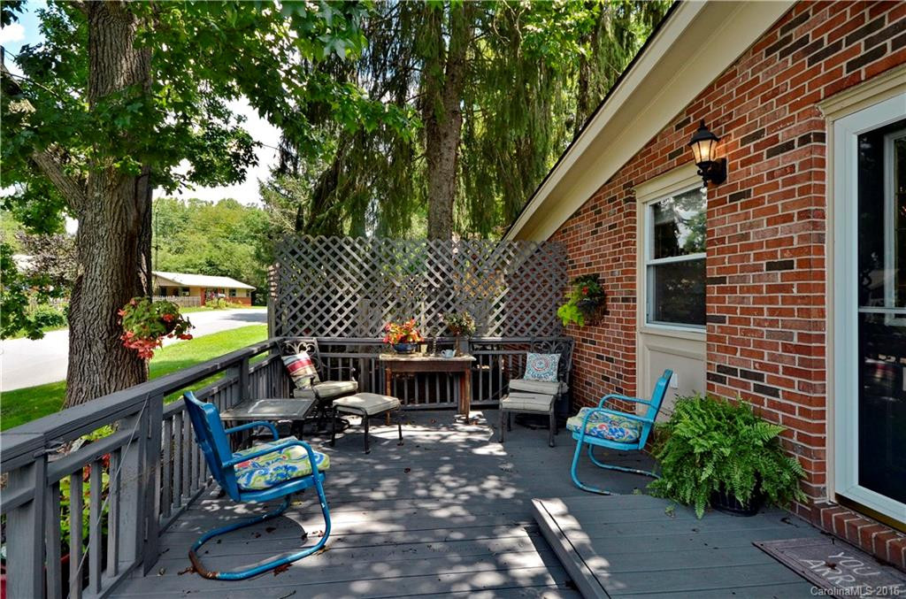 18 Tanglewood Drive - Photo 3
