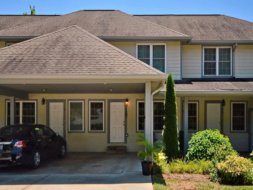 8 Aberdeen Drive #8