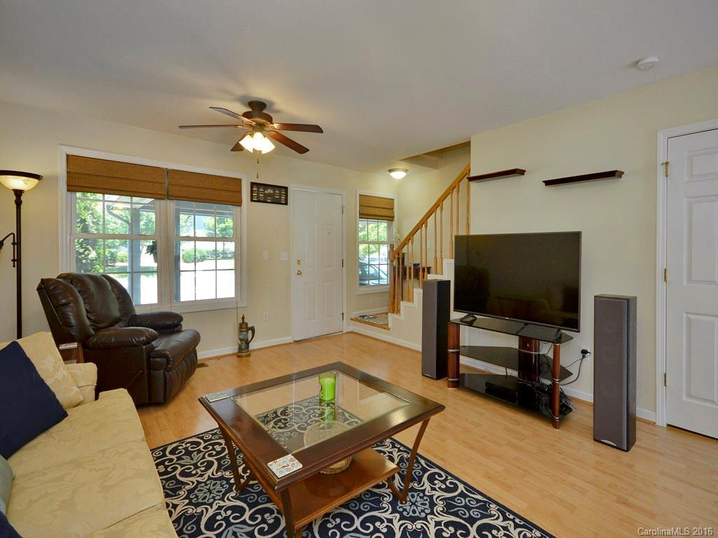 8 Aberdeen Drive #8 - Photo 5