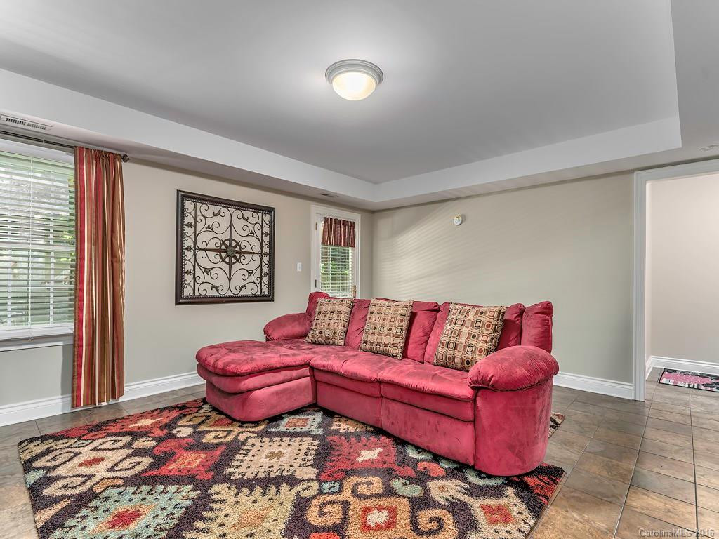 49 Corbran Drive - Photo 8