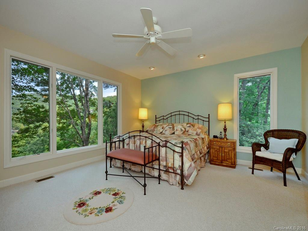 603 Upper Sondley Drive - Photo 12