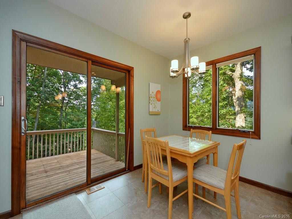603 Upper Sondley Drive - Photo 8