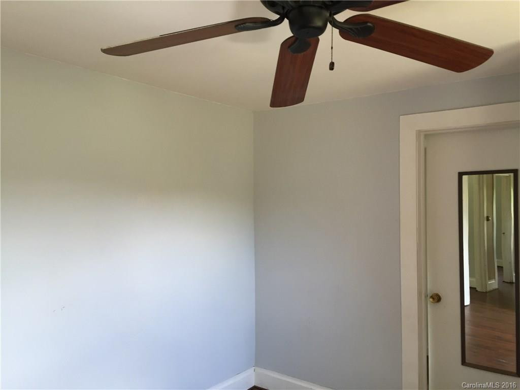 101 Old Mars Hill Highway - Photo 14