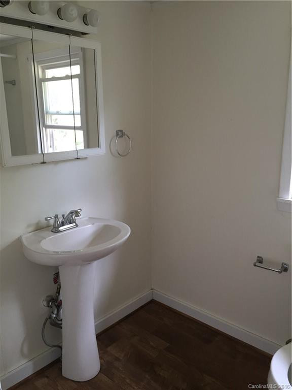 101 Old Mars Hill Highway - Photo 16