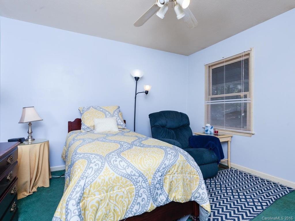 3010 Kanuga Road - Photo 11