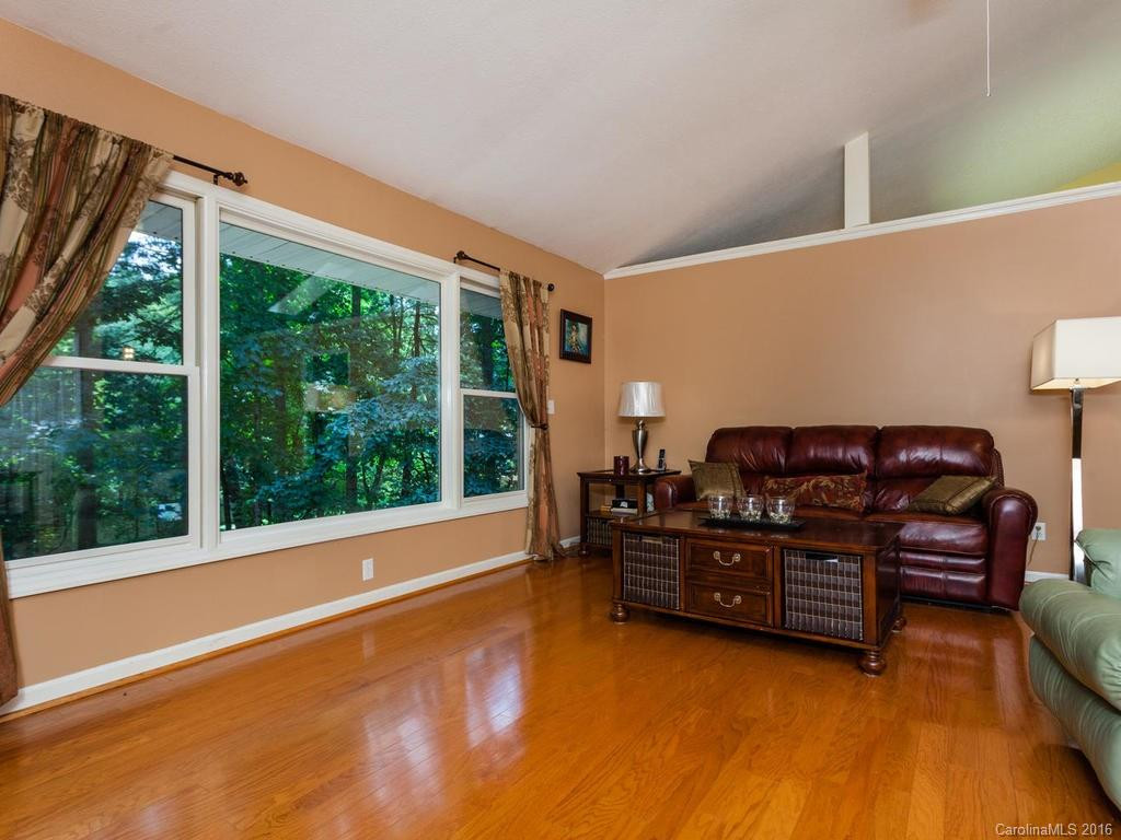 3010 Kanuga Road - Photo 5