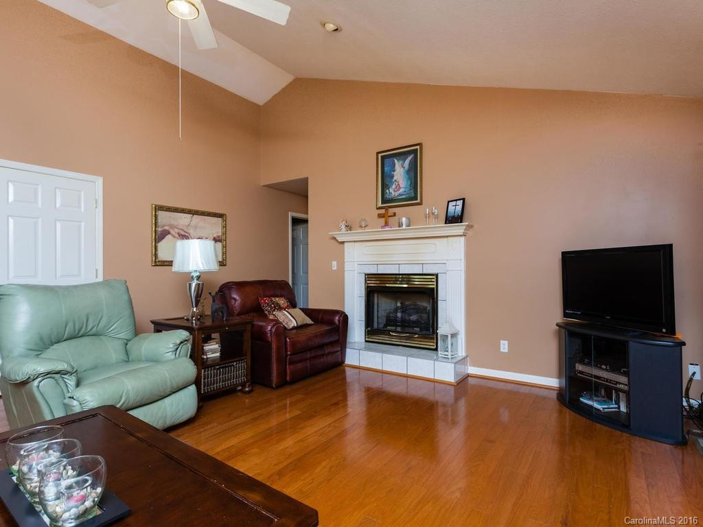 3010 Kanuga Road - Photo 6
