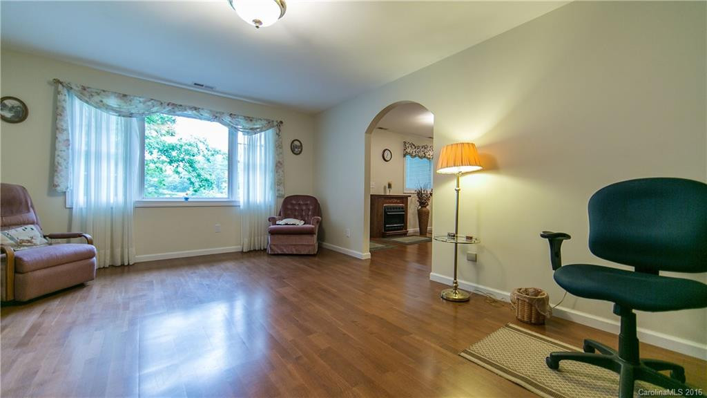 112 Valley View Drive #112 - Photo 6