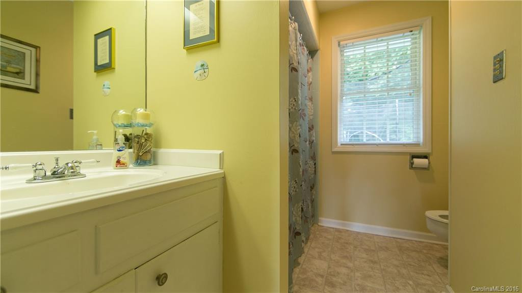 112 Valley View Drive #112 - Photo 9