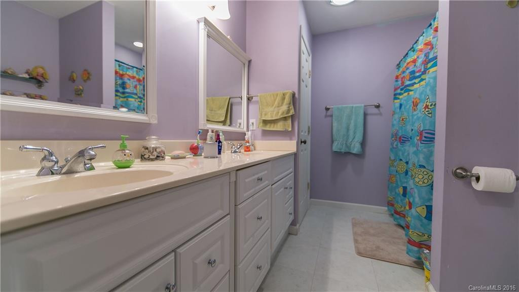 112 Valley View Drive #112 - Photo 10