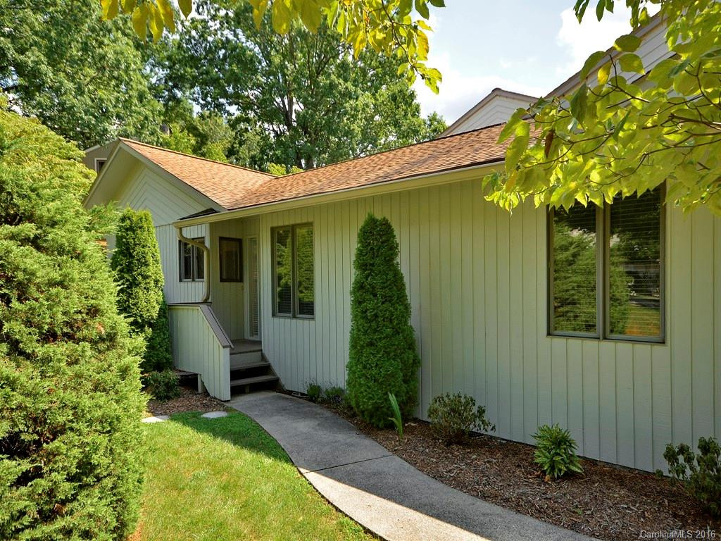 116 Deerlake Drive #116