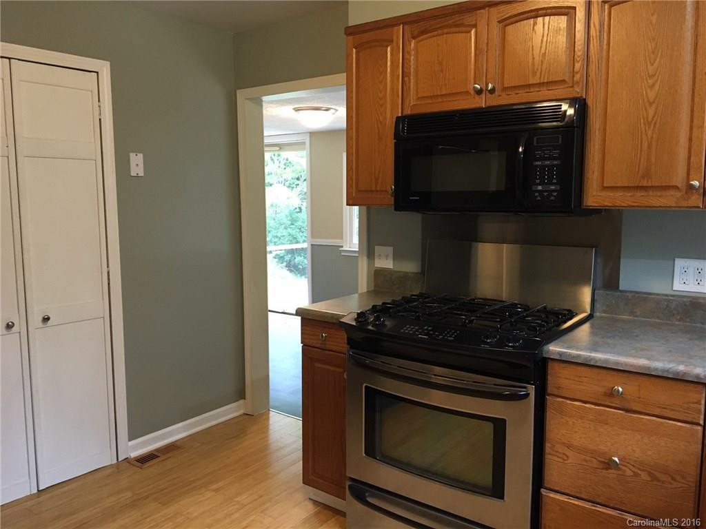 35 Munich Lane - Photo 11