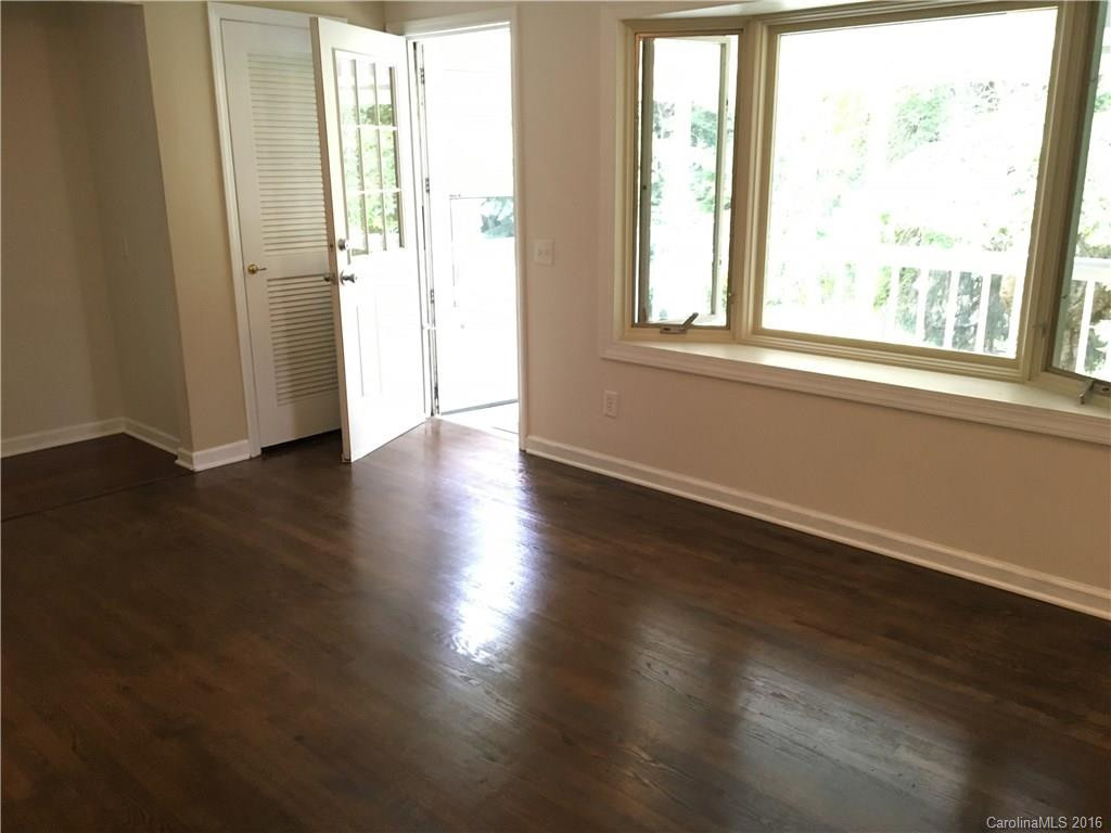 35 Munich Lane - Photo 8