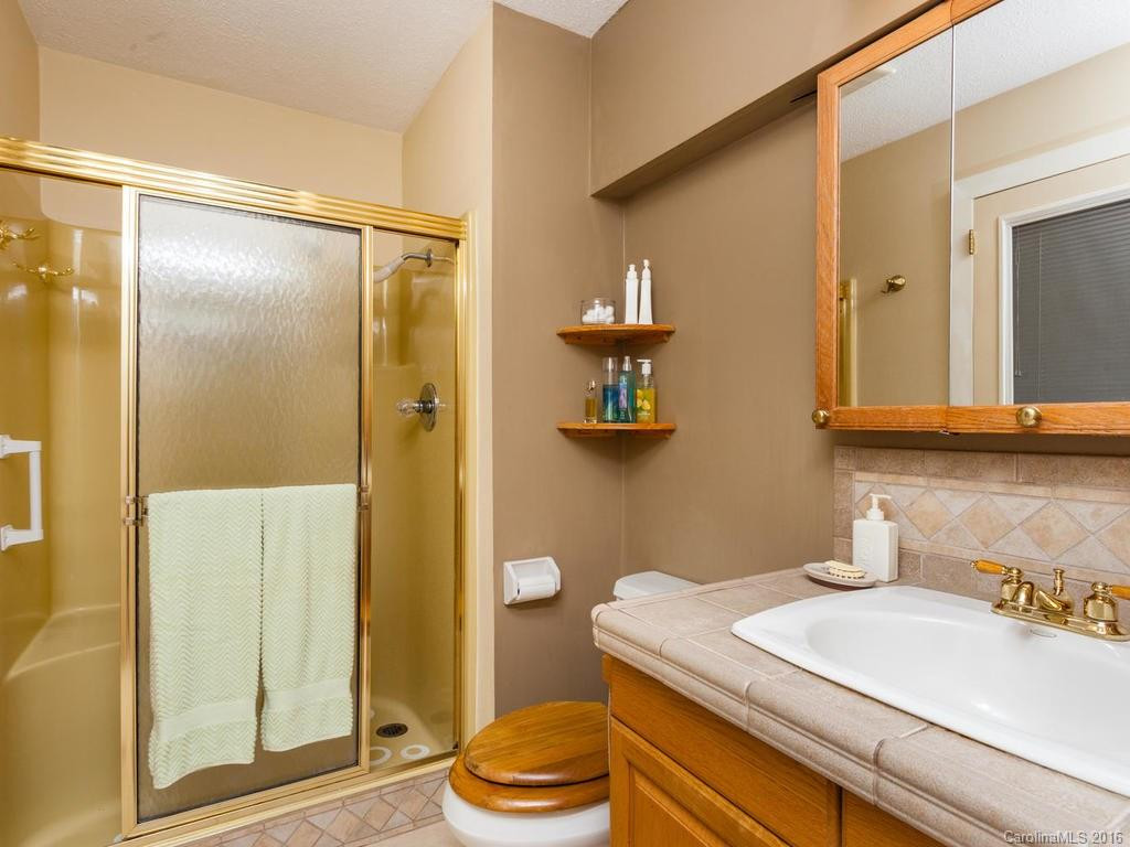 112 Brentwood Drive - Photo 14