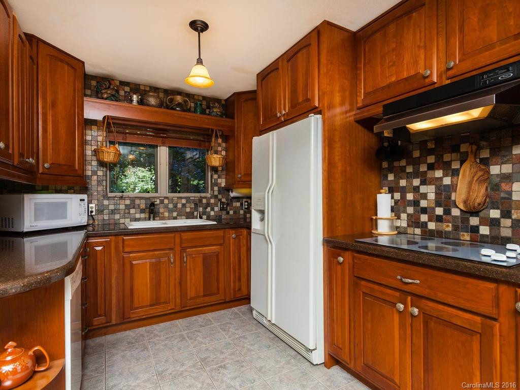 112 Brentwood Drive - Photo 7