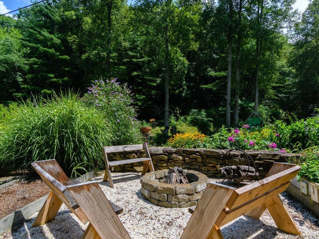 228 Ridgeway Road - Photo 18