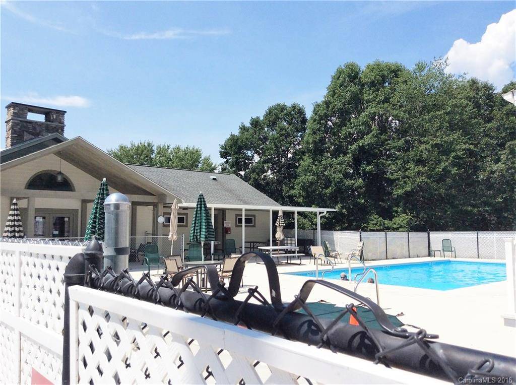 220 Riverwind Drive - Photo 20