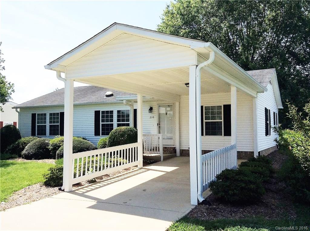 220 Riverwind Drive - Photo 3
