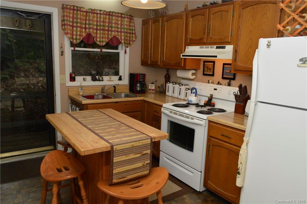 34 Split Rail Drive - Photo 4