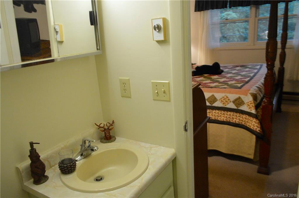 34 Split Rail Drive - Photo 8