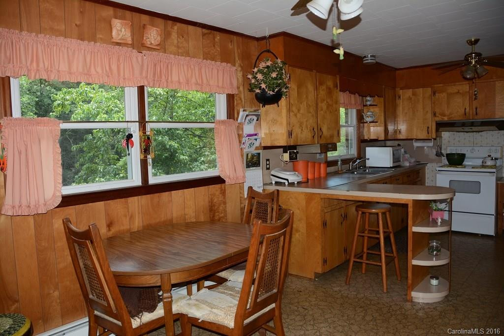 785 Ivy River Road - Photo 11