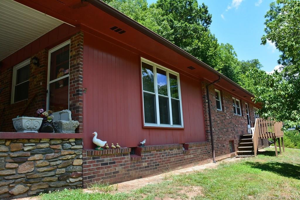 785 Ivy River Road - Photo 3