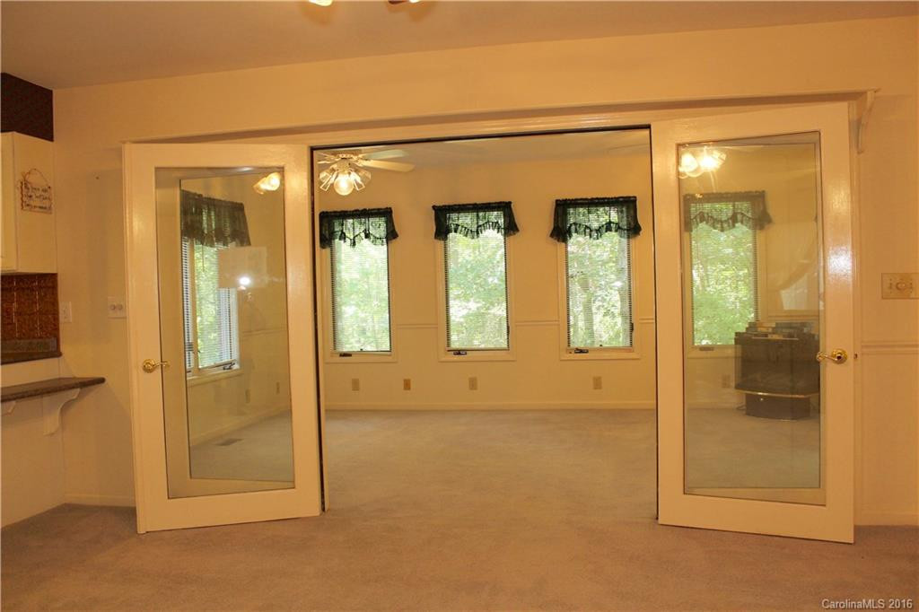 461 Davenport Road - Photo 6