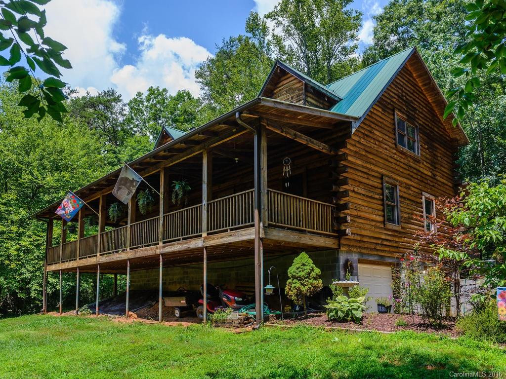 752 Upper Glady Fork Road