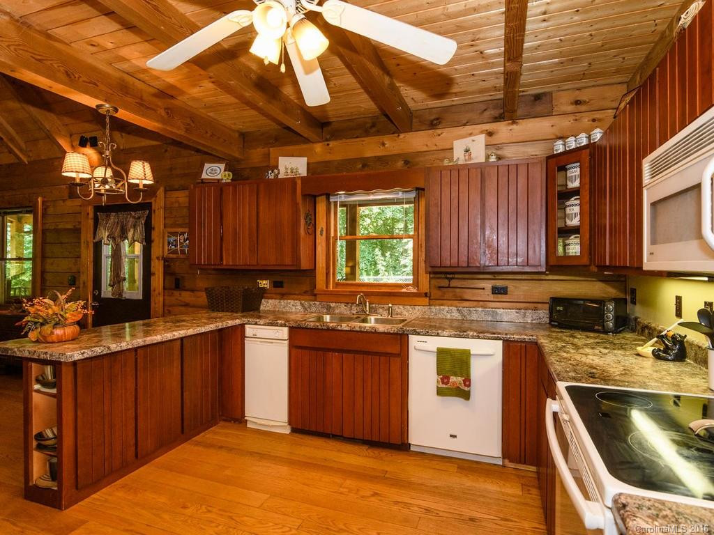 752 Upper Glady Fork Road - Photo 13