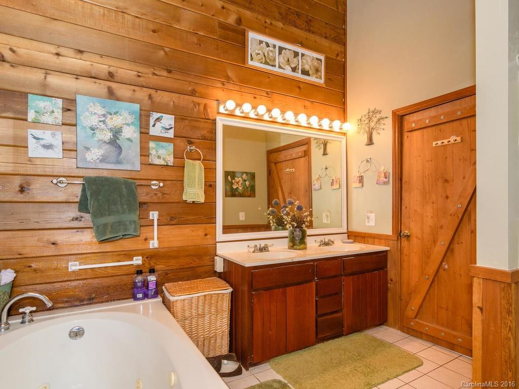 752 Upper Glady Fork Road - Photo 16