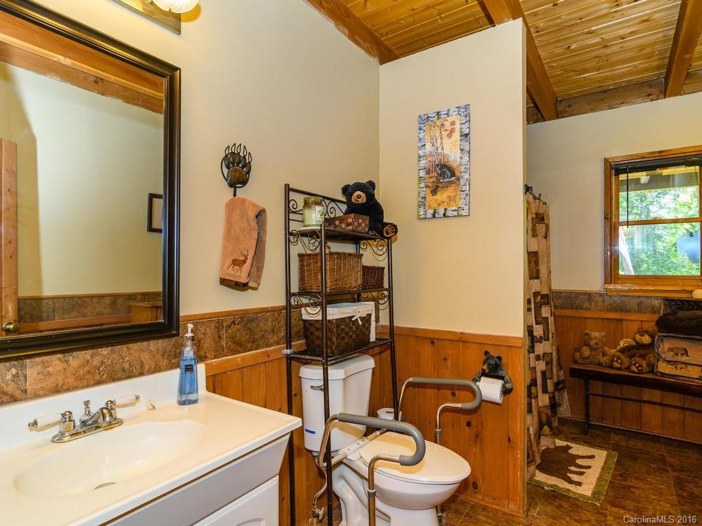 752 Upper Glady Fork Road - Photo 19