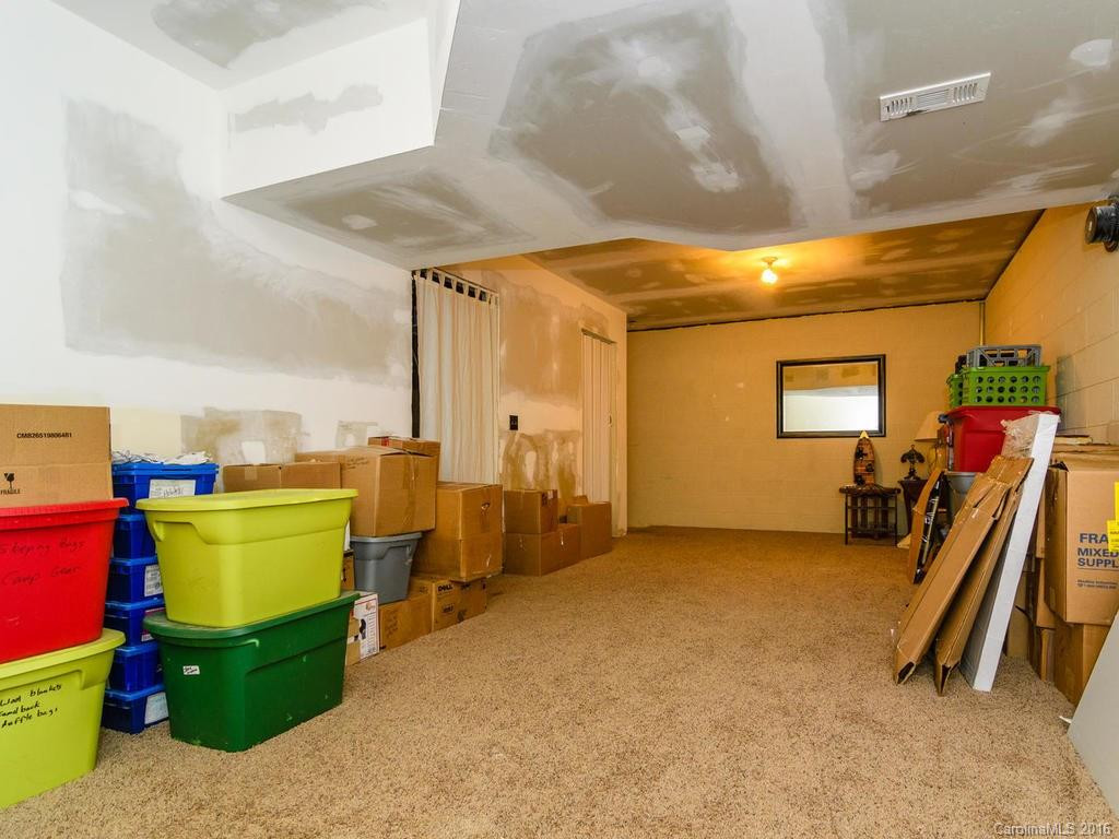 752 Upper Glady Fork Road - Photo 20