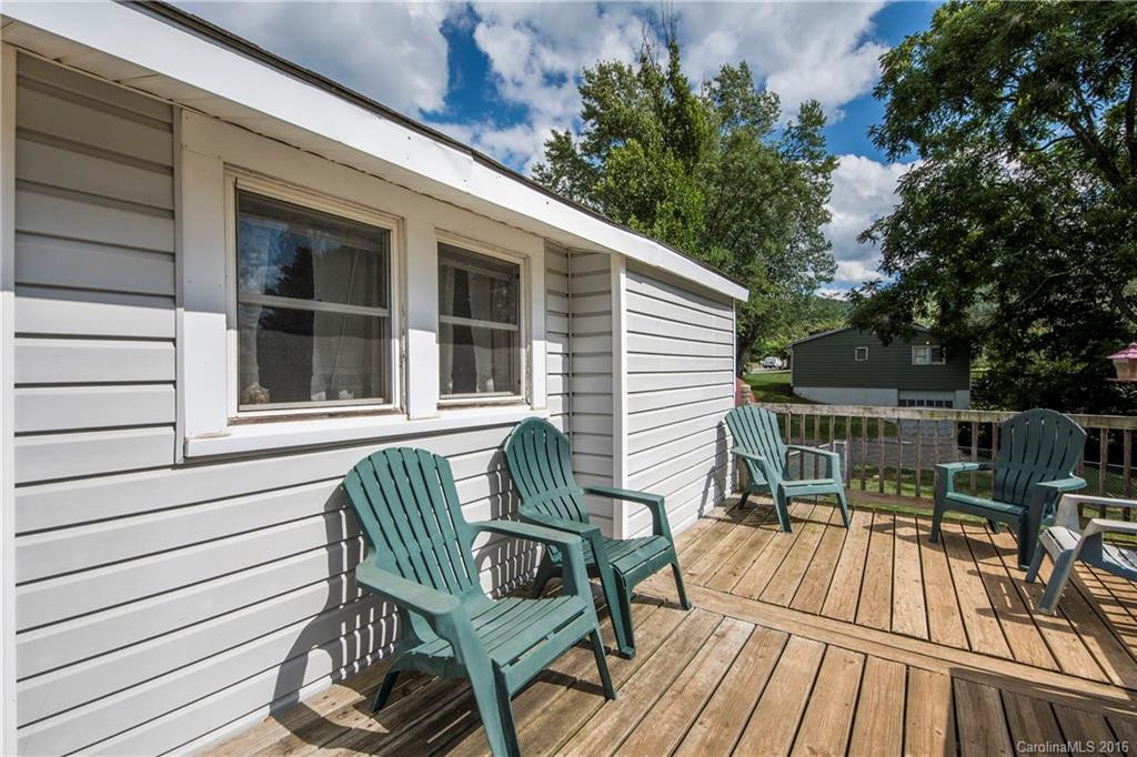 141 Dewey Avenue - Photo 11