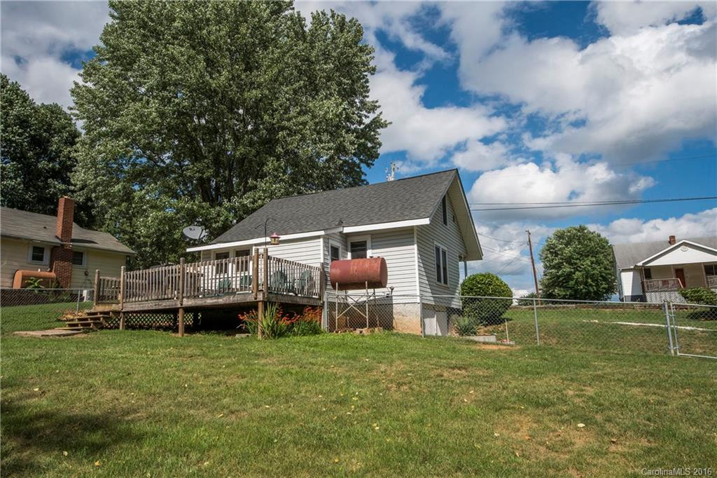 141 Dewey Avenue - Photo 15