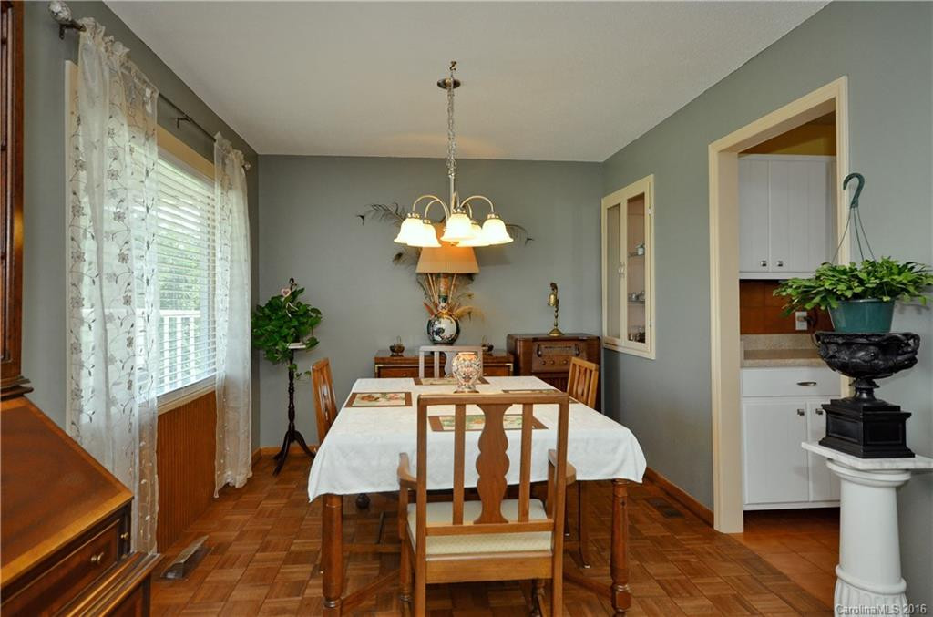 102 Mayfield Lane - Photo 12