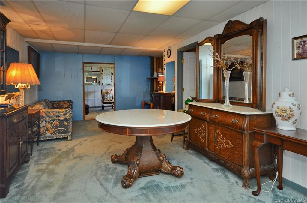 102 Mayfield Lane - Photo 14