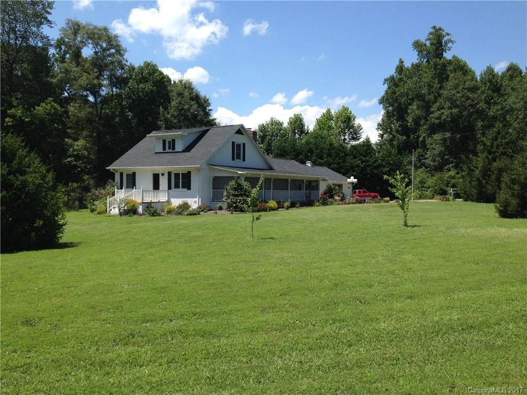 499 Dixie Trail Drive