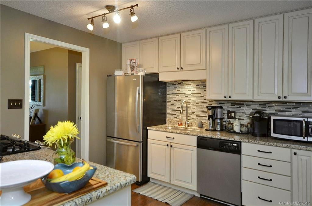 26 Foxberry Drive - Photo 15