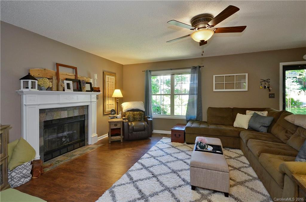 26 Foxberry Drive - Photo 5